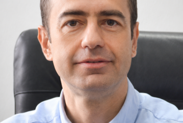 Hubro Business Simulation pentru dezvoltarea Business Acumen. Razvan Batrinu, Lincoln Electric, Director Consumables Strategy, International